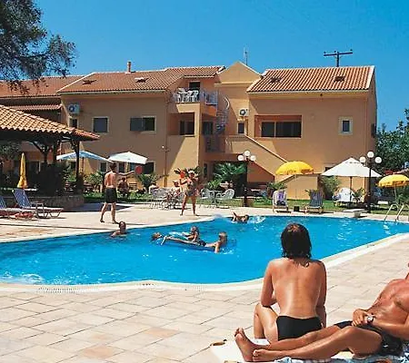 Poseidon מלון דירות 3*