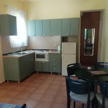 Poseidon מלון דירות אגיוס גורדיוס