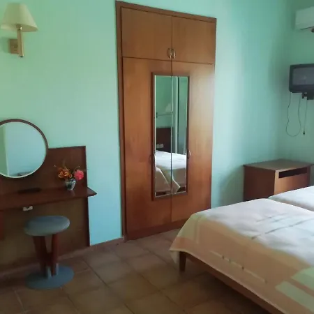 Poseidon Aparthotel Agios Gordios (Corfu)