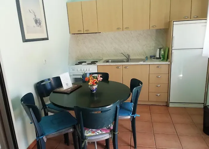 Ξενοδοχείο με διαμερίσματα Poseidon 5*