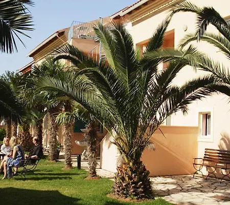 Poseidon Apart-hotel Agios Gordios (Corfu)