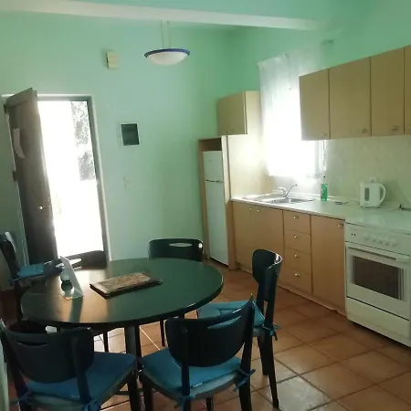 Apart-hotel Poseidon Agios Gordios (Corfu)