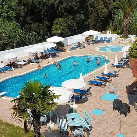 Poseidon Lejlighedshotel 3*